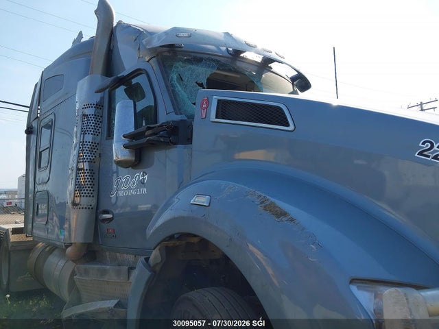 Kenworth Construction T880 2025 1XKZD40X3SJ999067 Image 10