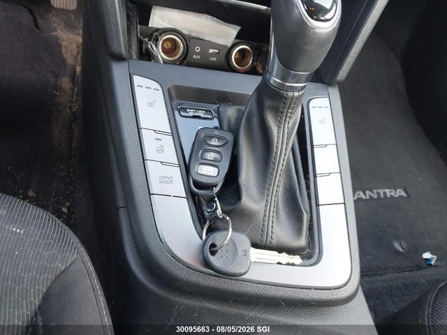 2017 Hyundai Elantra Se/value/limited მანქანა იყიდება აუქციონზე, vin: KMHD84LF9HU139075, აუქციონის ნომერი: 30095663