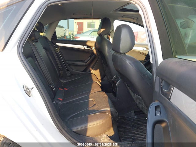 2010 Audi A4 Premium Plus მანქანა იყიდება აუქციონზე, vin: WAUFFCFL7AN048379, აუქციონის ნომერი: 30095665