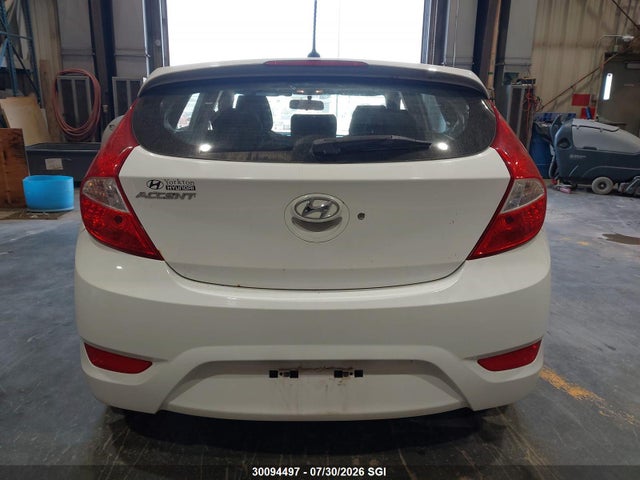 KMHCT5AE9HU342431 Hyundai ACCENT SE