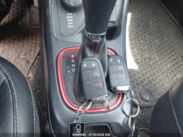 3C4NJDDB8KT826459 Jeep Compass Trailhawk