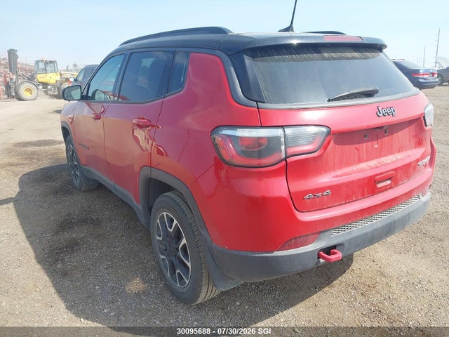 3C4NJDDB8KT826459 Jeep Compass Trailhawk