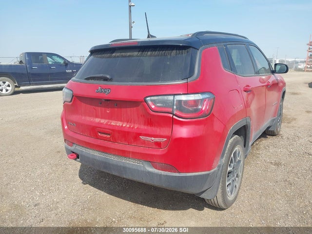 3C4NJDDB8KT826459 Jeep Compass Trailhawk