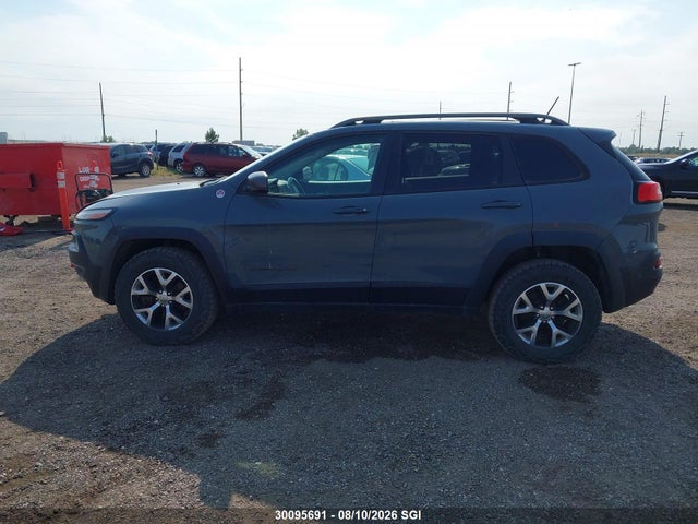 2014 Jeep Cherokee Trailhawk მანქანა იყიდება აუქციონზე, vin: 1C4PJMBS4EW134404, აუქციონის ნომერი: 30095691