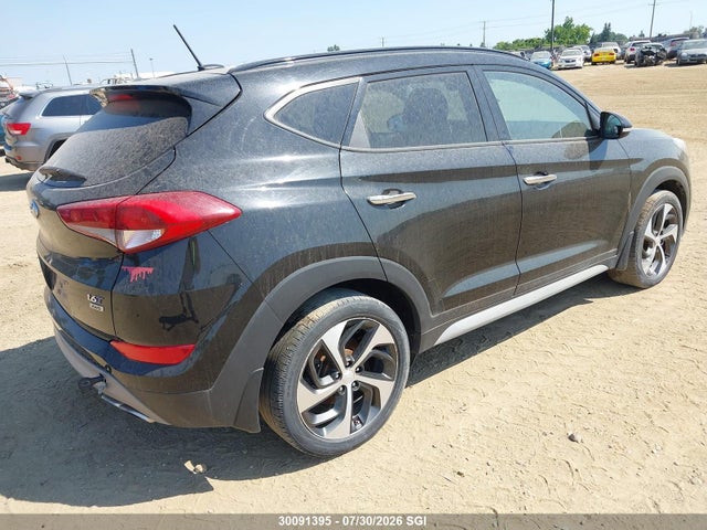 2017 Hyundai Tucson Limited/sport And Eco/se მანქანა იყიდება აუქციონზე, vin: KM8J3CA25HU457903, აუქციონის ნომერი: 30091395