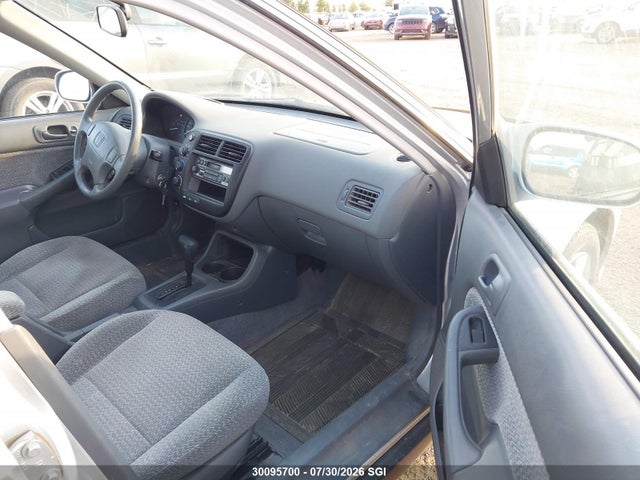 30095700 :رقم المزاد ، 2HGEJ6685YH930553 vin ، 2000 Honda Civic Ex مزاد بيع