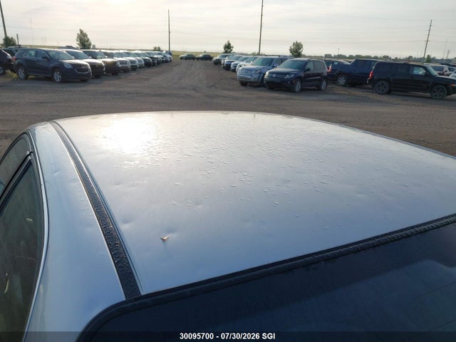 30095700 :رقم المزاد ، 2HGEJ6685YH930553 vin ، 2000 Honda Civic Ex مزاد بيع