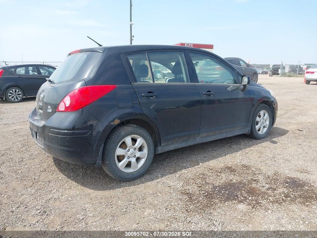 30095702 :رقم المزاد ، 3N1BC1CP0BL485117 vin ، 2011 Nissan Versa S/sl مزاد بيع