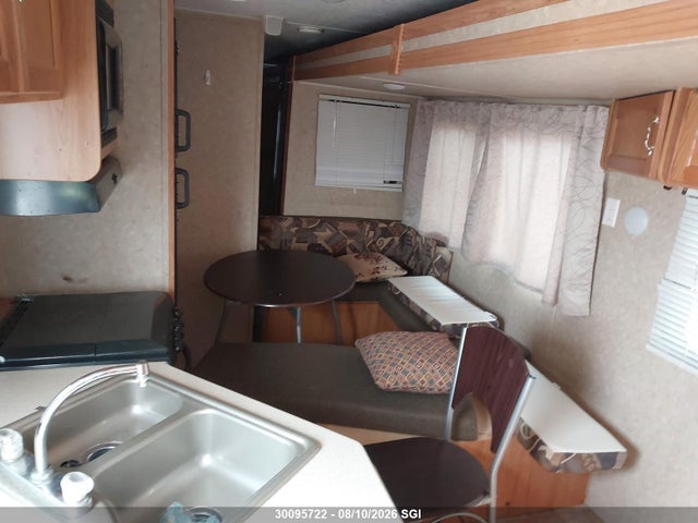 30095722 :رقم المزاد ، 4X4TPUG279P021787 vin ، 2009 Palomino Puma مزاد بيع