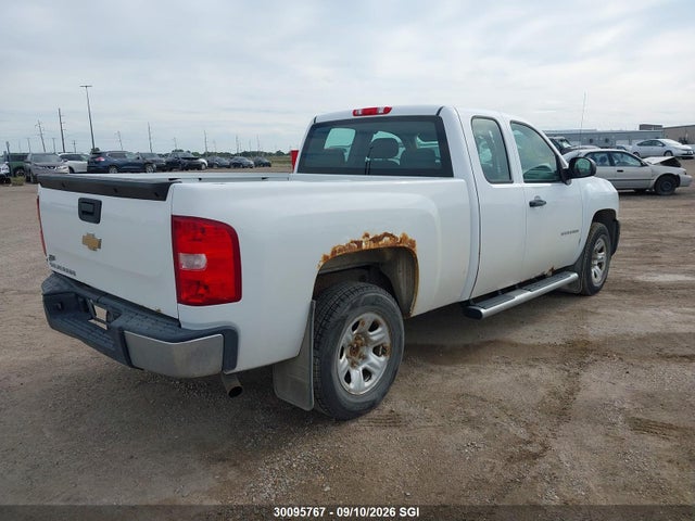 Auction sale of the 2011 Chevrolet Silverado C1500, vin: 1GCRCPEAXBZ423918, lot number: 30095767