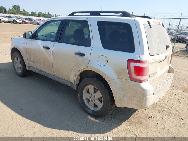 30095028 :رقم المزاد ، 1FMCU93108KA54095 vin ، 2008 Ford Escape Xlt مزاد بيع