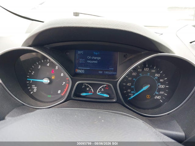 30095799 :رقم المزاد ، 1FMCU9GX6FUC08017 vin ، 2015 Ford Escape Se مزاد بيع