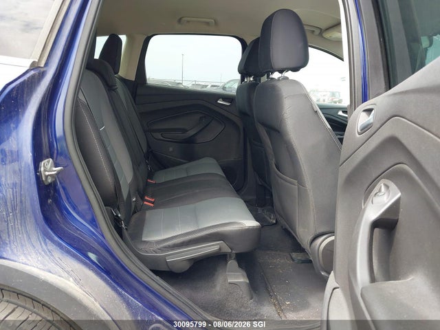 30095799 :رقم المزاد ، 1FMCU9GX6FUC08017 vin ، 2015 Ford Escape Se مزاد بيع
