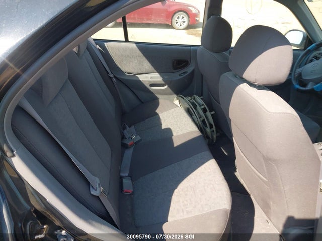 2005 Hyundai Accent Gl მანქანა იყიდება აუქციონზე, vin: KMHCG45C85U642271, აუქციონის ნომერი: 30095790