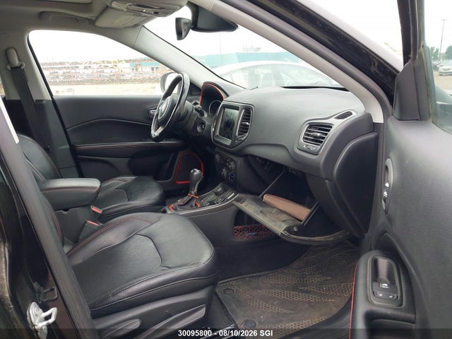 2017 Jeep Compass Trailhawk მანქანა იყიდება აუქციონზე, vin: 3C4NJDDB4HT620693, აუქციონის ნომერი: 30095800