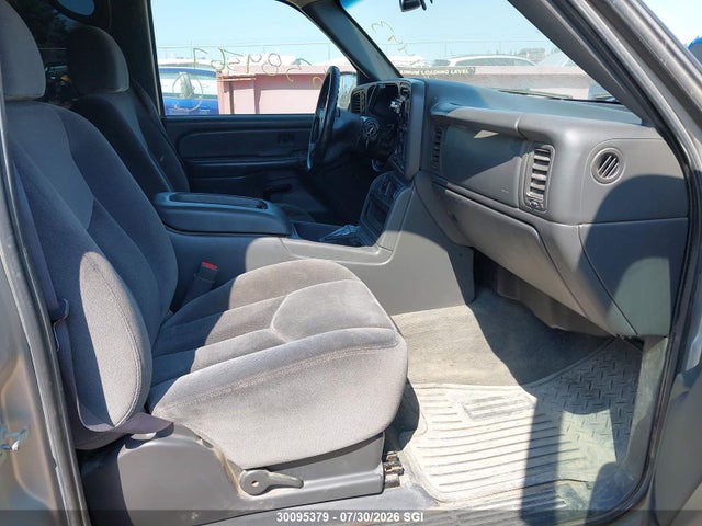 30095379 :رقم المزاد ، 2GTEK13T341421443 vin ، 2004 Gmc New Sierra K1500 مزاد بيع