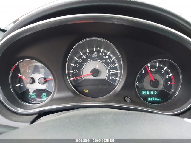 Chrysler 200 Touring 2014 1C3CCBBB9EN100689 Image 7