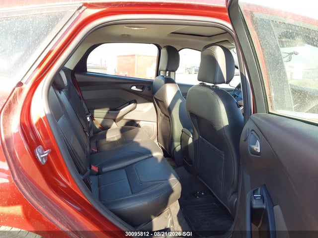 Ford Focus Titanium 2018 1FADP3N21JL253259 Image 8