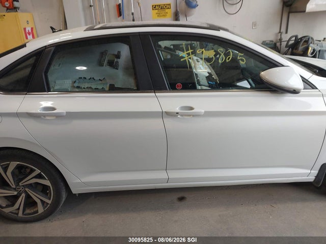 2026 Volkswagen Jetta Sel მანქანა იყიდება აუქციონზე, vin: 3VWGW7BU5TM055242, აუქციონის ნომერი: 30095825