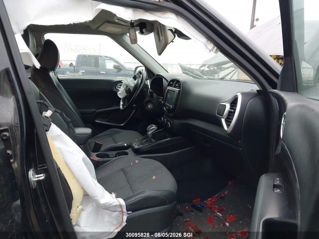 30095828 :رقم المزاد ، KNDJ33AU5M7138810 vin ، 2021 Kia Soul Ex مزاد بيع