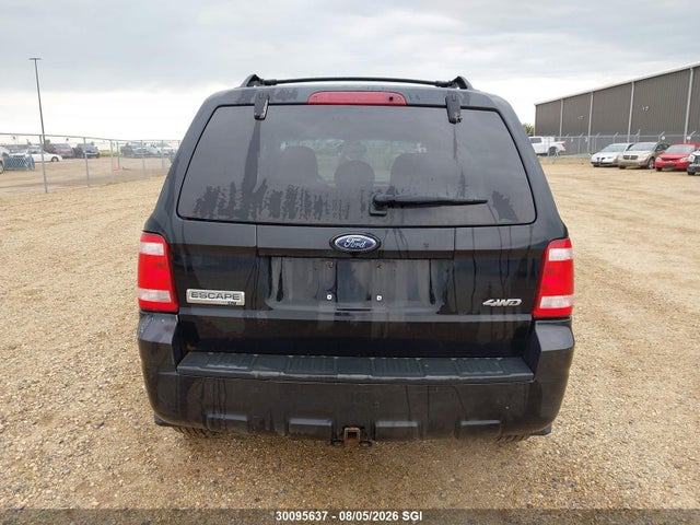 2008 Ford Escape Xlt მანქანა იყიდება აუქციონზე, vin: 1FMCU93128KA61226, აუქციონის ნომერი: 30095637