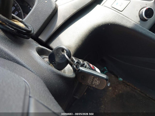 30094683 :رقم المزاد ، KMHD84LF3HU337683 vin ، 2017 Hyundai Elantra Se/value/limited مزاد بيع