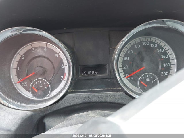 2011 Dodge Grand Caravan Express მანქანა იყიდება აუქციონზე, vin: 2D4RN4DG3BR651674, აუქციონის ნომერი: 30093240