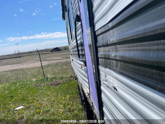 30095858 :رقم المزاد ، 573TM302XT7704828 vin ، 2026 Grand Design Rv Momentum مزاد بيع