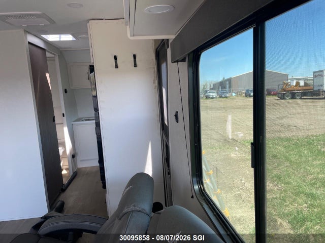 30095858 :رقم المزاد ، 573TM302XT7704828 vin ، 2026 Grand Design Rv Momentum مزاد بيع