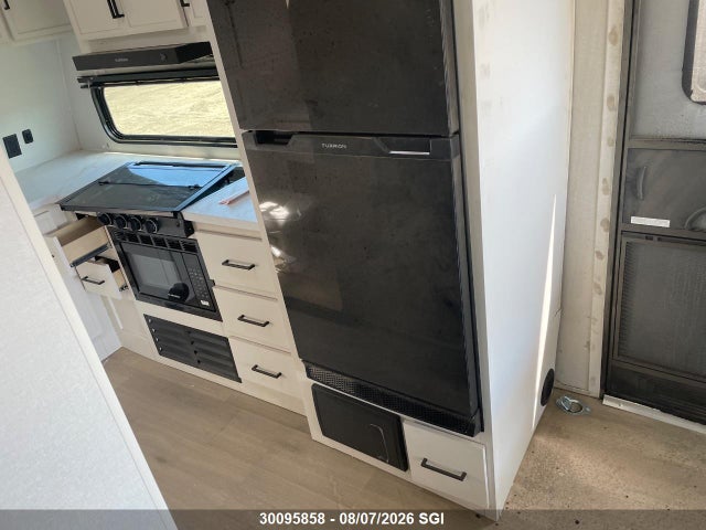 30095858 :رقم المزاد ، 573TM302XT7704828 vin ، 2026 Grand Design Rv Momentum مزاد بيع