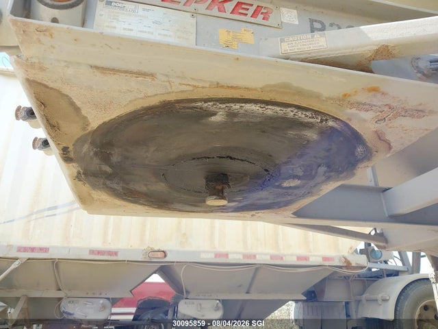 Doepker Industries Grain Lead 2014 2DEGBSA22E1030034 Image 10