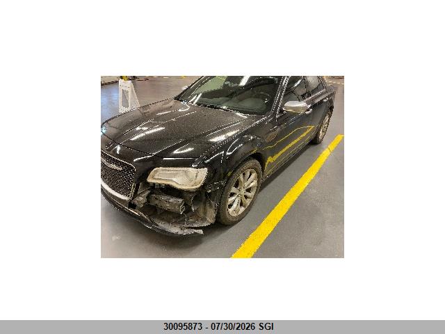 Chrysler 300c Platinum 2015 2C3CCASG4FH846211 Image 17