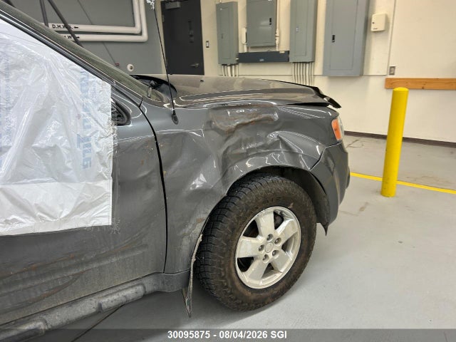 30095875 :رقم المزاد ، 1FMCU9DG8BKB40152 vin ، 2011 Ford Escape Xlt مزاد بيع