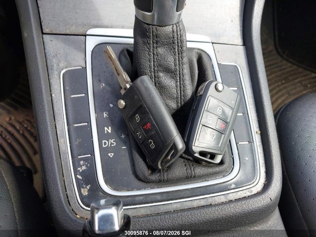 Продажа на аукционе авто 2015 Volkswagen Golf Tdi, vin: 3VW2A7AU0FM046205, номер лота: 30095876