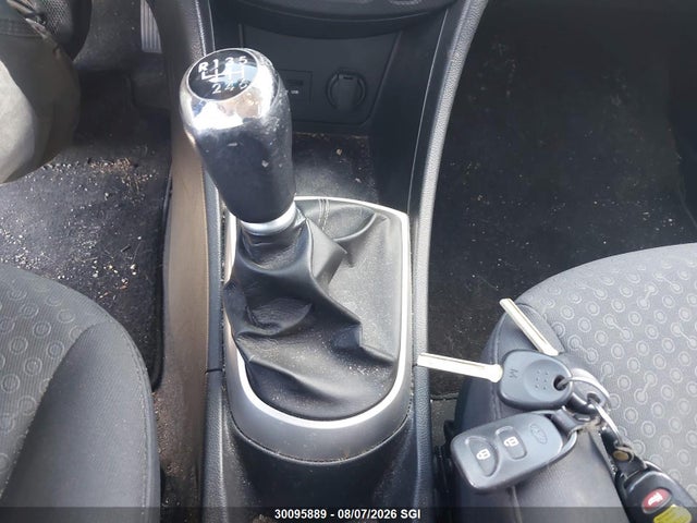 2012 Hyundai Accent Gls/gs/se მანქანა იყიდება აუქციონზე, vin: KMHCU5AE1CU053341, აუქციონის ნომერი: 30095889
