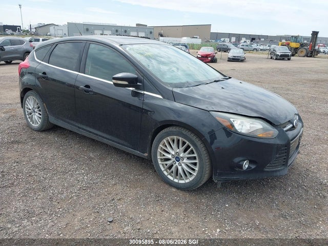 30095895 :رقم المزاد ، 1FADP3N28DL292774 vin ، 2013 Ford Focus Titanium مزاد بيع