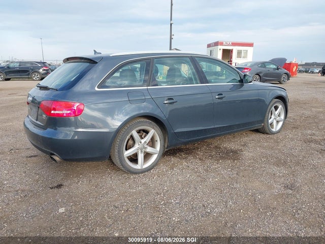 30095919 :رقم المزاد ، WAUWFCFL3BA027778 vin ، 2011 Audi A4 Premium Plus مزاد بيع