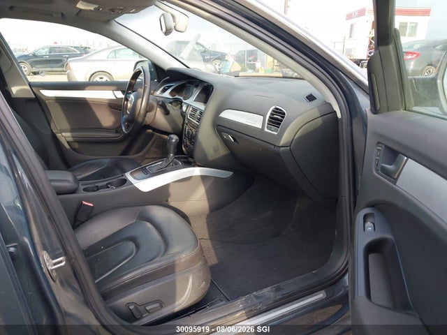 30095919 :رقم المزاد ، WAUWFCFL3BA027778 vin ، 2011 Audi A4 Premium Plus مزاد بيع