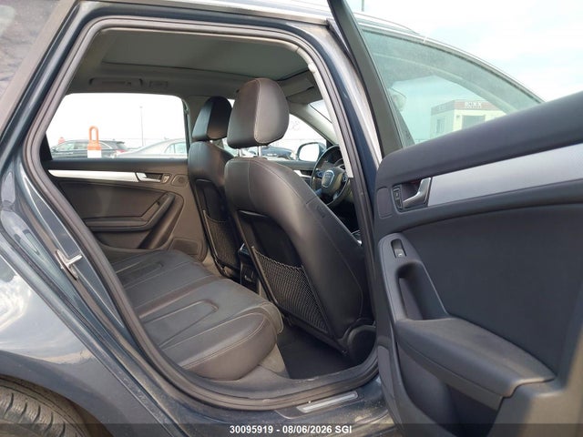 Продаж на аукціоні авто 2011 Audi A4 Premium Plus, vin: WAUWFCFL3BA027778, номер лоту: 30095919