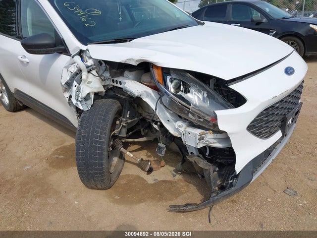 Ford ESCAPE SE 2022 1FMCU9G65NUA53160 Image 6