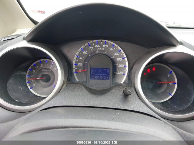 2013 Honda Fit Lx მანქანა იყიდება აუქციონზე, vin: LUCGE8H53D3004123, აუქციონის ნომერი: 30095930