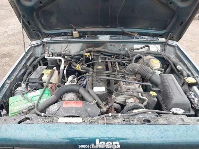 30095932 :رقم المزاد ، 1J4FJ68S1WL229451 vin ، 1998 Jeep Cherokee Sport/classic مزاد بيع