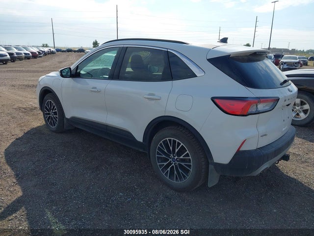 30095935 :رقم المزاد ، 1FMCU0KZ6MUB19050 vin ، 2021 Ford Escape Sel مزاد بيع