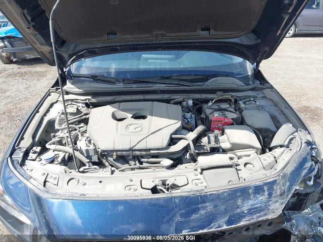 JM1BPALM3S1777813 Mazda 3 Preferred
