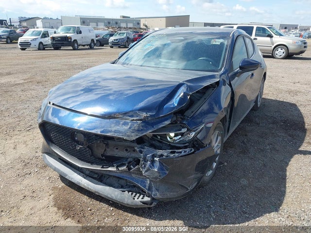 Mazda 3 Preferred 2025 JM1BPALM3S1777813 Image 2