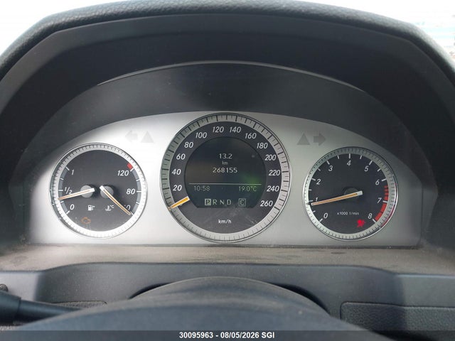 2008 Mercedes-benz C 300 4matic მანქანა იყიდება აუქციონზე, vin: WDDGF81XX8F107451, აუქციონის ნომერი: 30095963