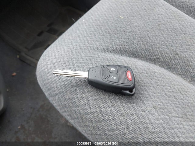 2005 Dodge Grand Caravan Se მანქანა იყიდება აუქციონზე, vin: 1D4GP24R25B361307, აუქციონის ნომერი: 30095976