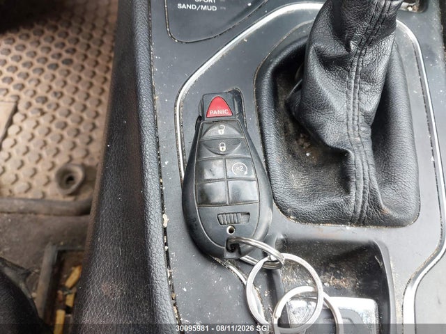2019 Jeep Cherokee Sport მანქანა იყიდება აუქციონზე, vin: 1C4PJMAB2KD112989, აუქციონის ნომერი: 30095981