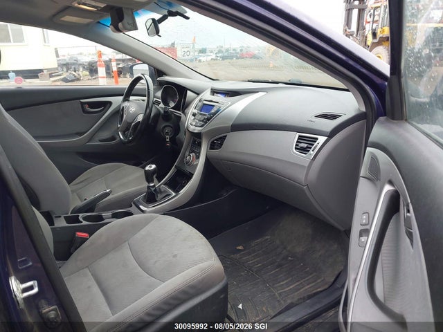 2013 Hyundai Elantra Gls/limited მანქანა იყიდება აუქციონზე, vin: 5NPDH4AE4DH425824, აუქციონის ნომერი: 30095992