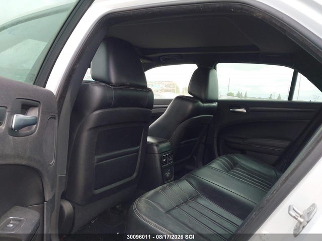 Chrysler 300 S 2014 2C3CCABGXEH320857 Image 8